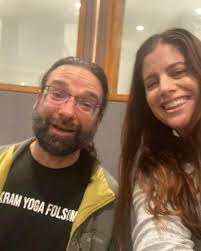 Gong live at 9:30am this morning