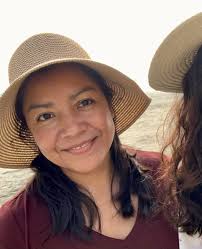 Refugee/Migrant Lives