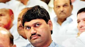 Medias and tweets on dhananjay_munde ( dhananjay munde ) ' s twitter profile. Land Case Fir Registered Against Dhananjay Munde Before Supreme Court Relief