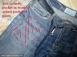 Hidden Pockets To Carry Travel Valuables Haha This Is Awesome Diy Pants Travel Sewing Travel Outfit