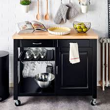 Appartement en noir et blanc. Cuisine Noir Et Bois 10 Photos Pour Reussir Votre Decor Blog But