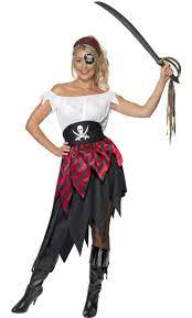 How To Make Your Own Pirate Costume In 10 Easy Steps Pirate Wench Costume Costumes For Women Pirate Costume