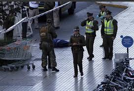 Una persona se suicidó en el costanera center. Muerte En El Costanera Center Dan De Baja Cuenta De Influencer Que Compartio Foto Del Cuerpo