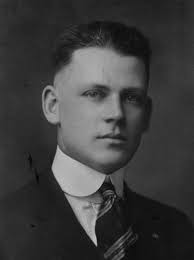 Bert Elliott, Principal