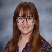 Erin Luther's Instagram, Twitter & Facebook