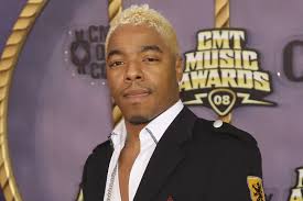 Jill Scott Performs 'Run Run Run'