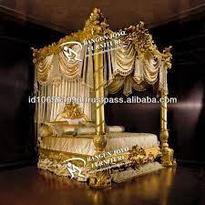 Find great deals on ebay for antique canopy bed. Antique Furniture Wood Canopy Carved Bed With Gold Leaf Bj Rc03 View Luxury Royal Bed With Gold Leaf Italian Design Bangun Joyo Furniture Product Details From Cv Bangunjoyo Furniture On Alibaba Com