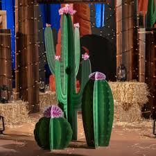 No matter the age of your guests or the tone of the theme, you'll find all the great western themed party supplies at stumps that you need to bring it to life. Western Theme Party Supplies Ideas Stumps Party