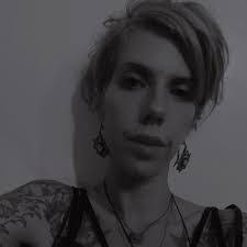 Melissa Titus's Instagram, Twitter & Facebook