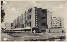 Adresse oder telefonnummer von deutsche bank in berlin gesucht? Deutsche Bank Artmag 95 News Itsalldesign Bauhaus At The Tel Aviv Museum Of Art