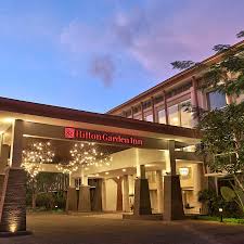 It offers free scheduled shuttle service to beach walk mall and discovery mall. Hotel Hilton Garden Inn Bali Ngurah Rai Airport Kuta Badung Trivago De