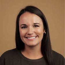 Amber Alden's Instagram, Twitter & Facebook