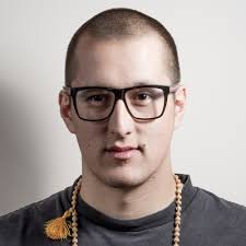 Floyd Sanchez's Instagram, Twitter & Facebook