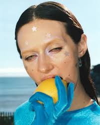 👀 𝗚𝗲𝗻 𝗭 𝗶𝘀𝗻'𝘁 𝗯𝘂𝘆𝗶𝗻𝗴 𝗯𝗲𝗮𝘂𝘁𝘆 — 𝘁𝗵𝗲𝘆'𝗿𝗲  𝗯𝘂𝘆𝗶𝗻𝗴 𝗯𝗲𝗹𝗶𝗲𝗳 𝘀𝘆𝘀𝘁𝗲𝗺𝘀.