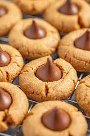 6 Ingredient Peanut Butter Kiss Cookies Recipe Peanut Butter Kiss Cookies Peanut Butter Peanut Butter Kiss