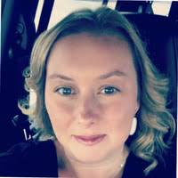 Amy Veach's Instagram, Twitter & Facebook