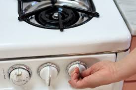 Multiple burners failing at the same time is a clear sign that the problem is with the surface element if any other burner (including warming) is on, it will turn on and heat. How To Light A Stovetop And Oven Pilot Light Kitchn