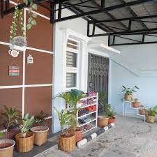 Taman depan sederhana di teras rumah. Taman Teras Rumah Kecil Minimalis Jasa Renovasi Kontraktor Rumah Jual Rumah Lahan