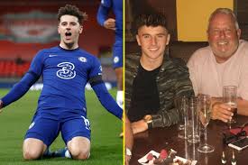 Know everything about his parents' name, childhood, and his life before he became one of the most promising footballing youngsters. Mason Mount Told His Dad Chelsea Signings Wouldn T Take His Place As Father Rubbishes Teacher S Pet Claims Tuchel Lampard And Southgate Can T All Be Wrong