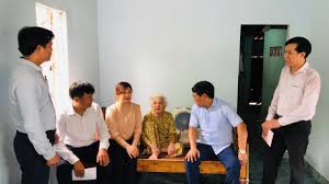 Tuy nhiên, nguyễn tiến minh chỉ thực sự được biết đến khi năm 2002, ở tuổi 19, anh giành thắng lợi trước tay vợt kỳ cựu nguyễn phú cường để đoạt huy chương vàng ở nội dung đơn nam tại giải vô địch quốc gia. Kmk5e Tarztlsm