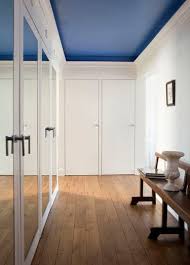 White Walls Blue Ceiling Relax Home Decor Blue Ceilings Home Interior Design Design Your Dream House