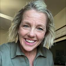 Janale Stockett (@happycoach40) • Facebook