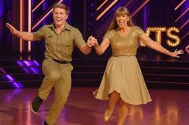 THE MINUTE DWTS FORGOT HOW TO BREATHE” — Robert Irwin & Dick Van ...