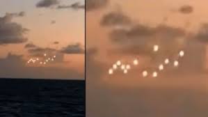 Drones for kids, mini interactive drones for girls and boys, smart flying ball kids drone ufo toys with three colorful shining lights and two speed mode+ remote controller. Ufo Spotted In North Carolina S Outer Banks Are They Real Was It Aliens Oneindia News