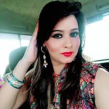 Actress Reshma Sheikh lisas uue foto.