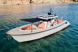More than 2,100 pounds lighter than its sibling cruiser. Wajer 38 S M Y Popeye Dream Boats Ibiza Dream Boats Ibiza Boat Hire Yacht Rental Charter In Ibiza