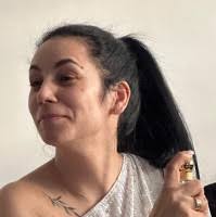 20+ "Laura Török" profiles