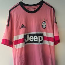 The world's most confident after drake wore it in a photo posted on his instagram profile, the 2015/16 juventus' away kit (the pink one) has become some sort of fashion icon, used. Adidas Juventus Jeep Jersey Pink Us Xl Tts V Depop