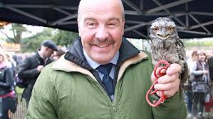 A day at the National Falconry School in Ashover