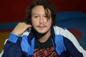 He is the son of veteran actor pen medina and has a younger brother, alex medina, who is also an actor. So Low Baron Geisler Defends Himself Vs Ping Medina Movie Director