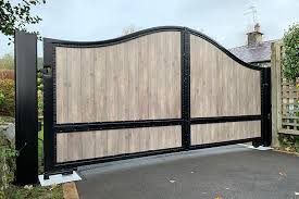 Lots of white picket gate to choose from. The 3 Most Likely Reasons For An Electric Gate Opener Breakdown Gate Auto The Electric Gate Store