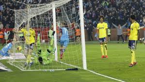 Fenerbahçe taraftarları kan ağlıyor ve haklılar erol bulut'tan maç. Trabzonspor Fenerbahce Mac Sonucu Ve Mac Ozeti Trabzonspor Fenerbahce Maci Detaylari
