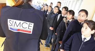 Las relaciones del candidato de la udi, joaquín lavín, se deterioraron y nunca más se restablecieron cuando éste apoyo el primer retiro de fondos de la afp. Simce