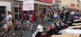 Ao lado da frase fora fmi, um clássico dos movimentos populares na argentina retomado desde gritos e cartazes traziam também a expressão fora bolsonaro, em referência ao presidente de. Bgmktrbczo8zam