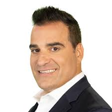 Chris Zingo's Instagram, Twitter & Facebook