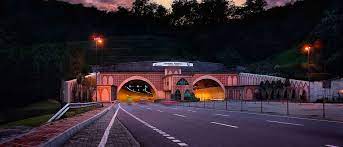 Toll rates and pricing information for the eleven different toll roads across ireland, the different vehicle rates and road locations. Sprint Expressway E23 Klia2 Info