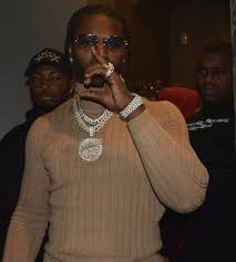 Nov 28, 2019 · pop smoke growls both his threats and boasts in unruly, unpredictable clusters—but even more jarring is producer 808melo's bassline, which seems to bubble out of the deepest recesses of the. 240 Pop Smoke Ideas In 2021 Smoke Wallpaper Pop Rappers