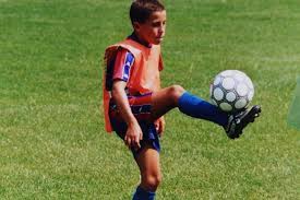 He and his family keep a shallow profile about politics, religion, all that kind of thing. Eden Azar Biography Photo Age Height Personal Life News Football 2021