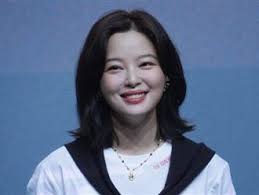 Triệu Vy, Trịnh Sảng và loạt sao hạng A có bị cấm sóng hoàn toàn?