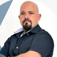 40+ perfiles de «Ildefonso Sánchez»