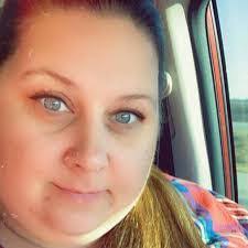 Ashley Wunderlich's Instagram, Twitter & Facebook