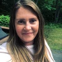 Caitlin Corrigan's Instagram, Twitter & Facebook