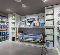 Pharmacie Des Potiers Pharmacie Agencement Pharmacie Pharmacie Design