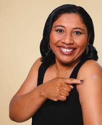 flings 4 rifles out of truck during chase