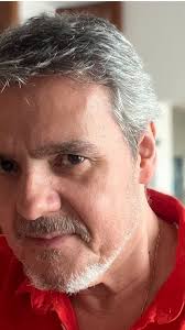 Modelo critica pedido de caneta de Ozempic em lista de Natal: 'Sociedade  doente'