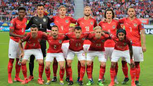 La première affiche des huitièmes de finale de l'euro est connue. Euro 2020 15 Les Trois Milieux Autrichiens A Absolument Surveiller 90min